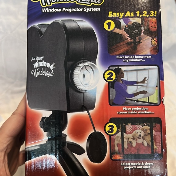 Star Shower Window Wonderland Window Projector System 12 Holiday Movies - Picture 12 of 12